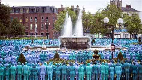 spencer tunick youtube|spencer tunick hull.